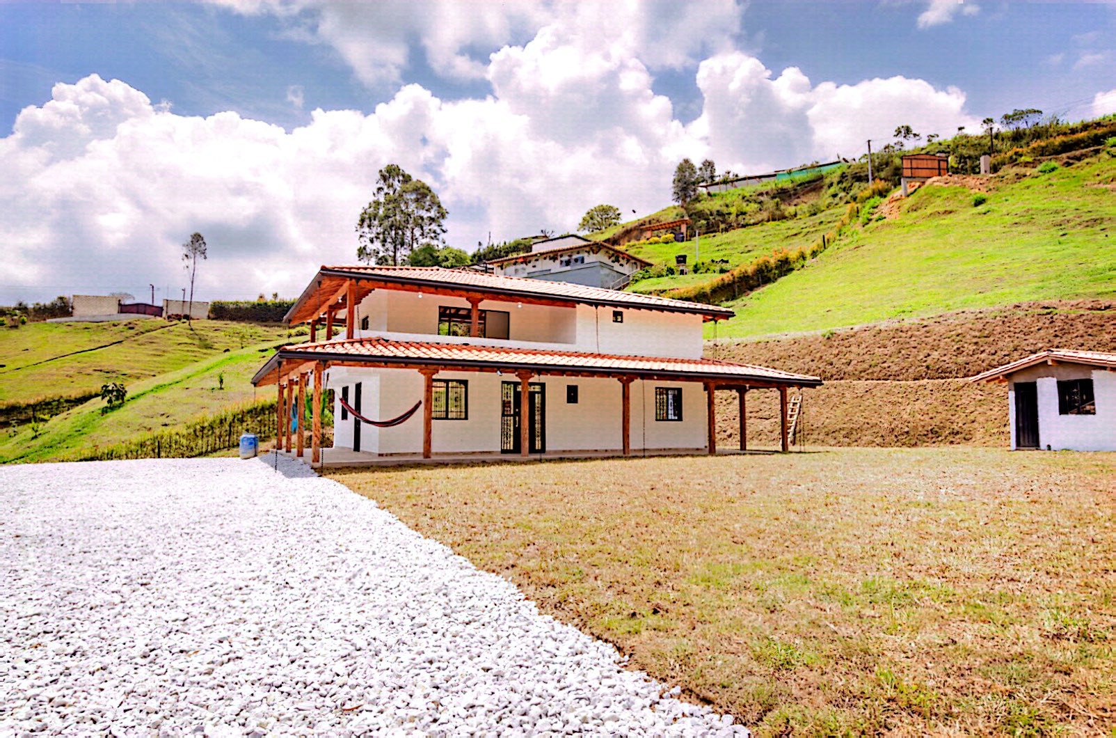 FINCA EN EL SOCORRO MARINILLA $1.200.000.000