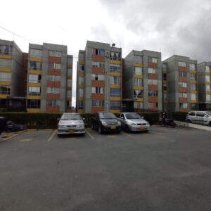 APARTAMENTO EN URBANIZACIÓN VELEROS RIONEGRO $235.000.000