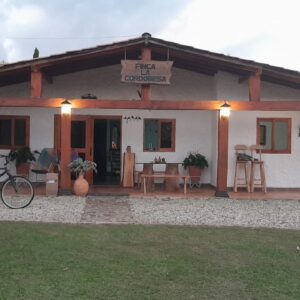 CASA FINCA EN RIONEGRO VEREDA LOS PINOS $690.000.000