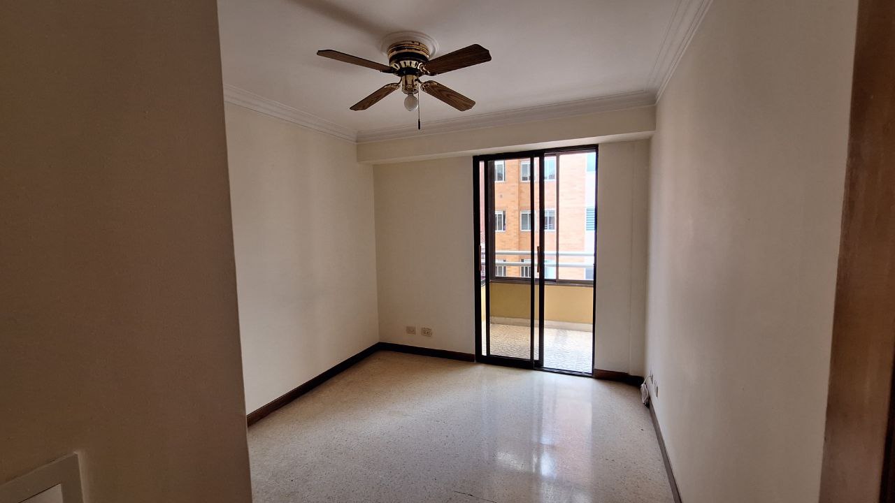 PENTHOUSE TRIPLEX EN LAURELES $1050.000.000 - Imagen 11