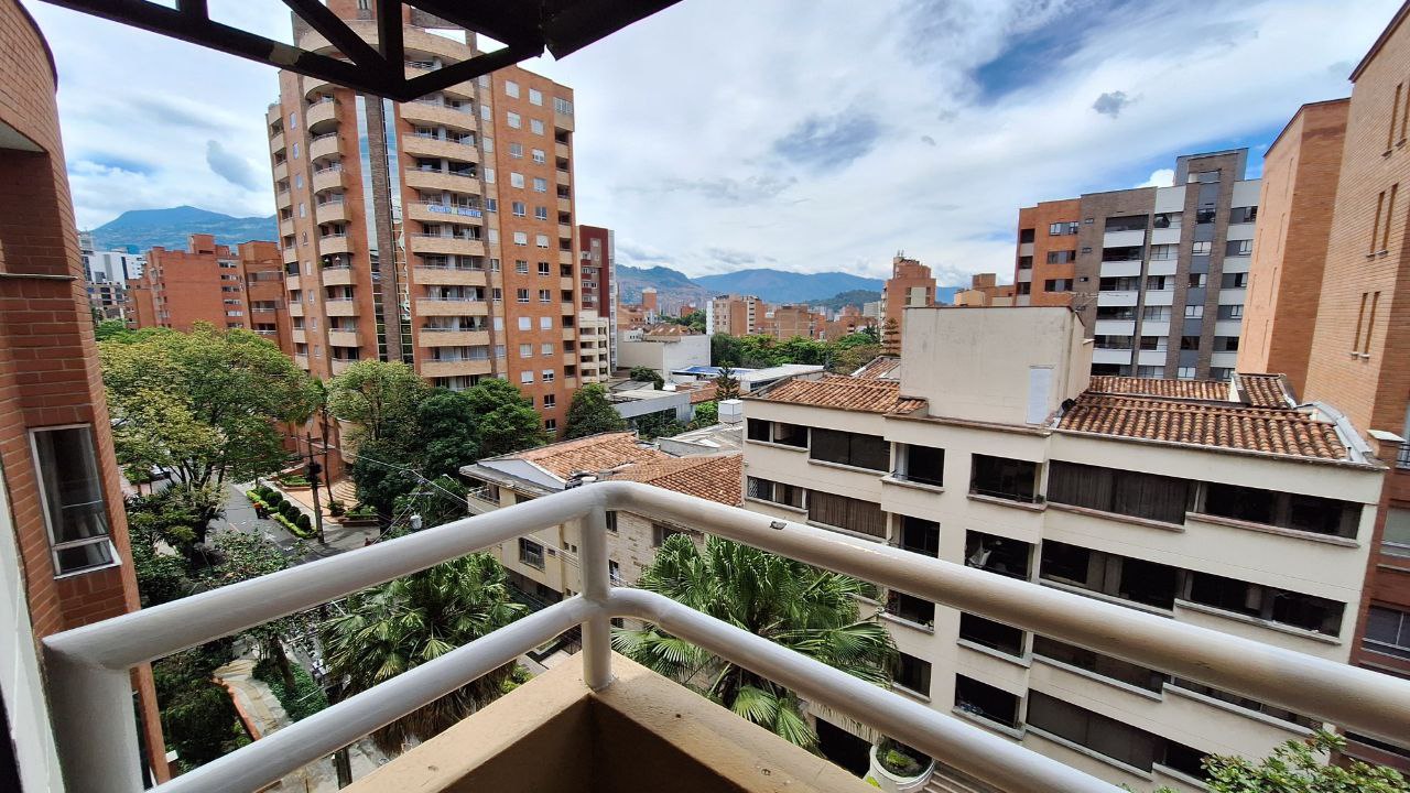PENTHOUSE TRIPLEX EN LAURELES $1050.000.000 - Imagen 13