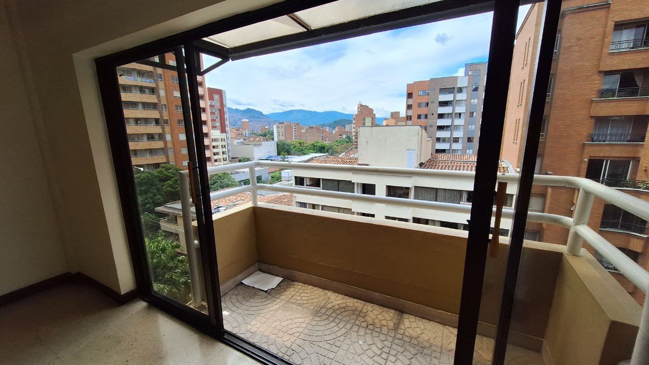 PENTHOUSE TRIPLEX EN LAURELES $1050.000.000 - Imagen 16