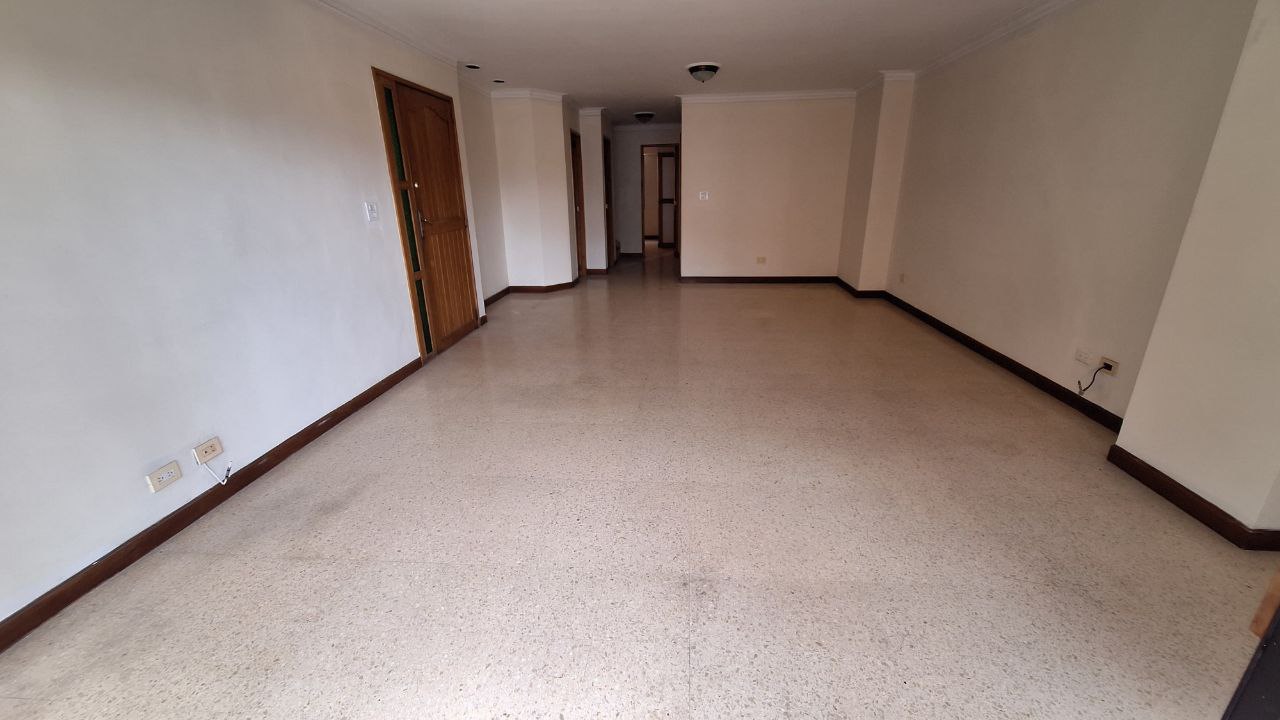 PENTHOUSE TRIPLEX EN LAURELES $1050.000.000 - Imagen 17