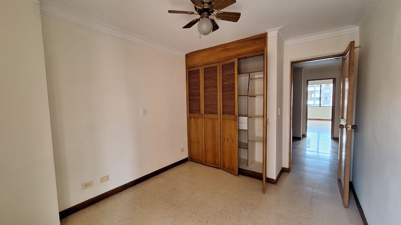 PENTHOUSE TRIPLEX EN LAURELES $1050.000.000 - Imagen 18